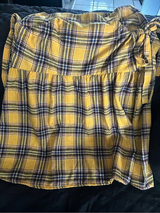 Dresses & Skirts - Plaid Blouse in Yellow & Blue Size Medium New never worn!